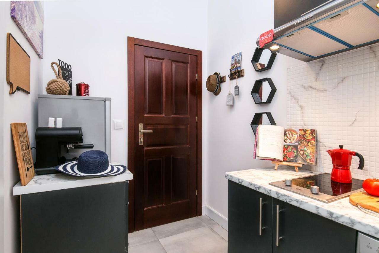 Berg Apartament Red Obok Starego Miasta Gdańsk Exterior foto
